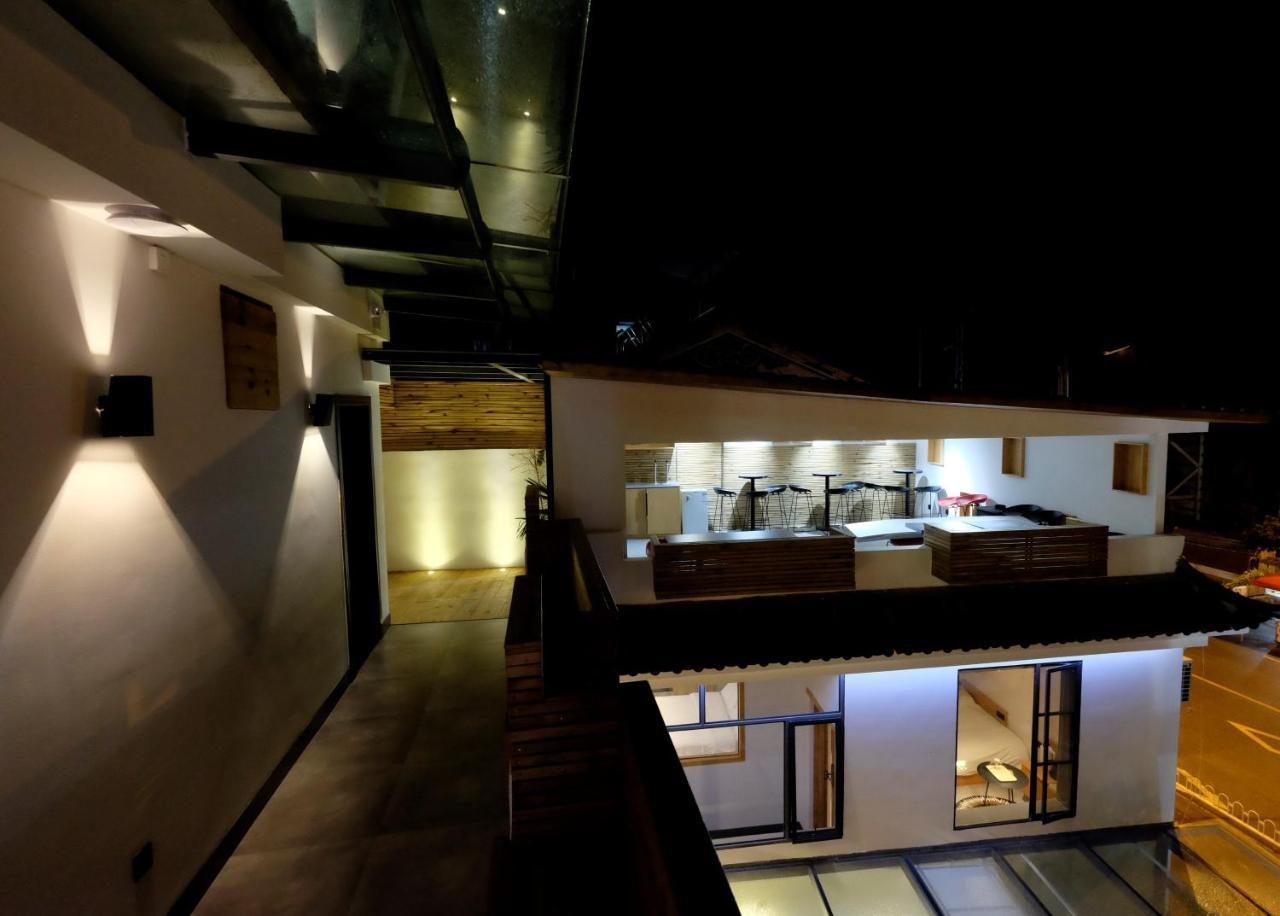 Dali Loft Travelling With Hostel Luaran gambar
