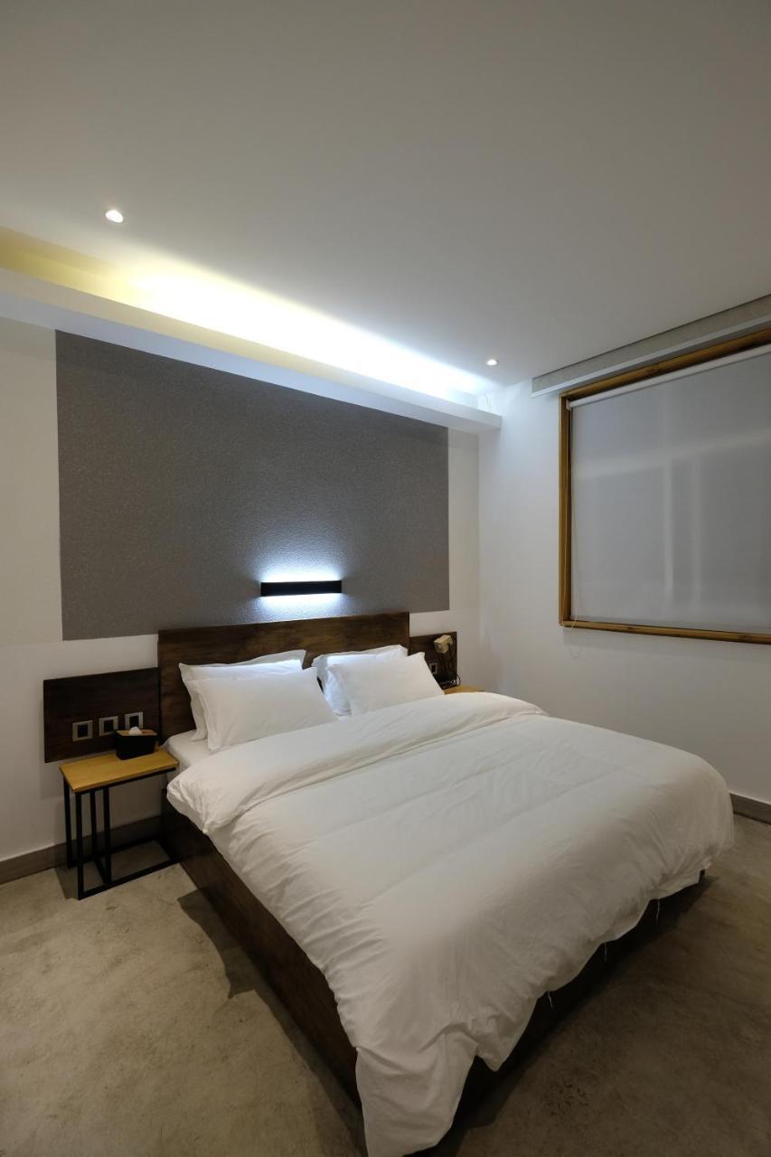 Dali Loft Travelling With Hostel Luaran gambar